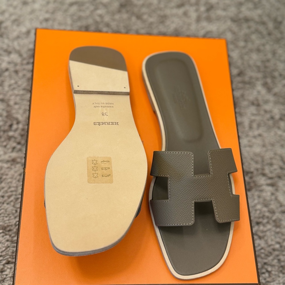 Hermes oran sandal - Picture 2 of 2